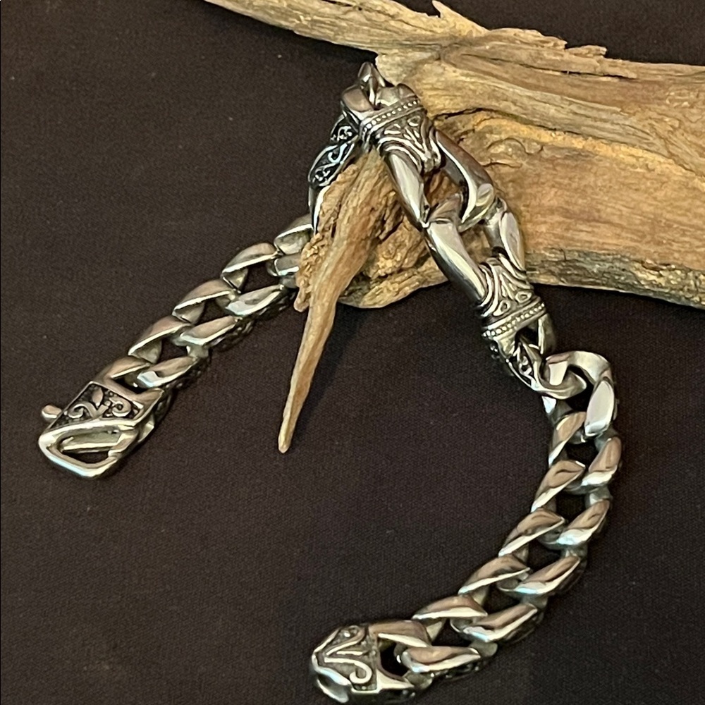 Stainless Steel 316L Chunk Heavy Style Bracelet Size 8 1/4” Unisex